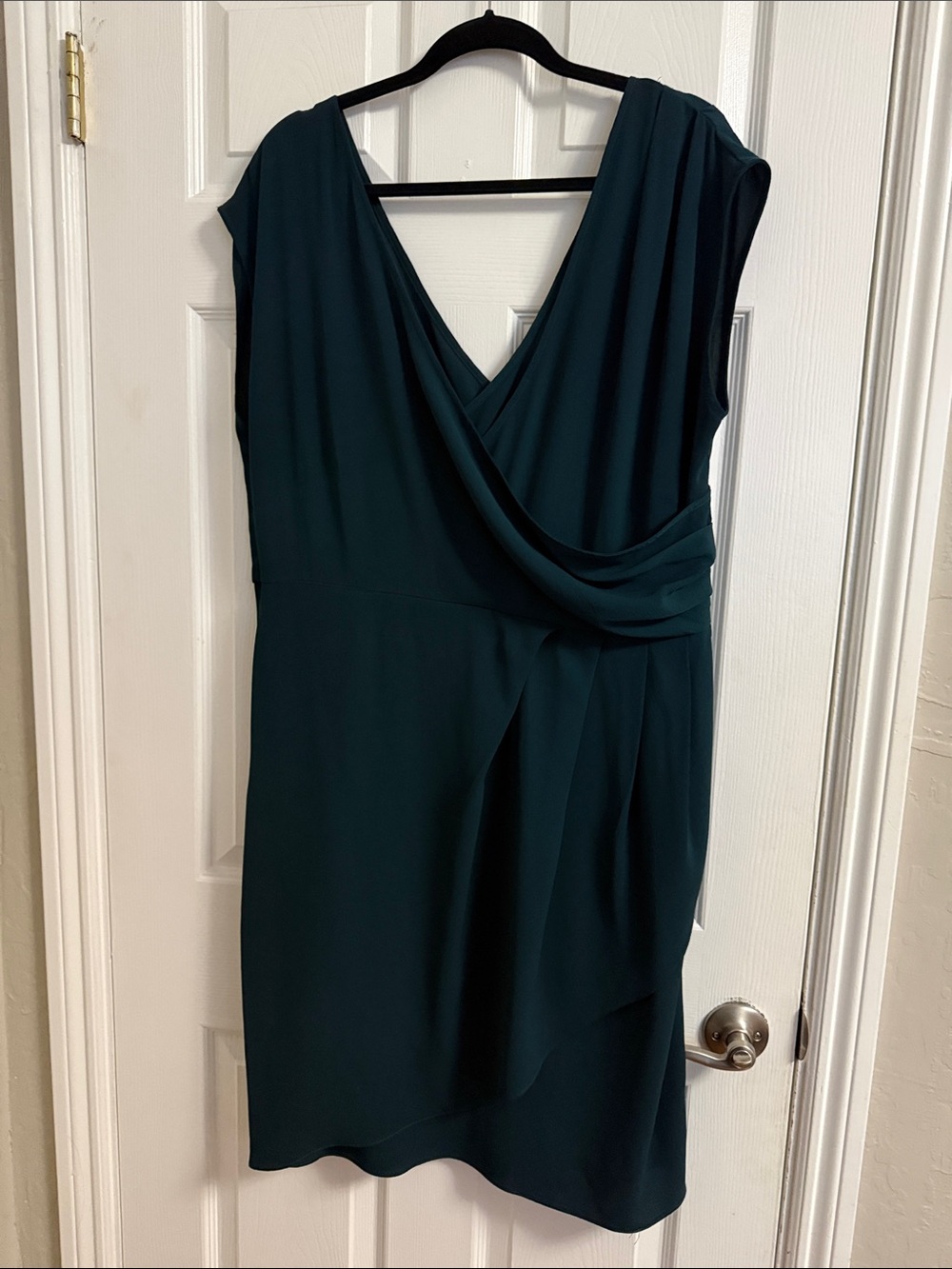 City chic size 16 Elegant Teal Draped V-Neck Women’s Dress